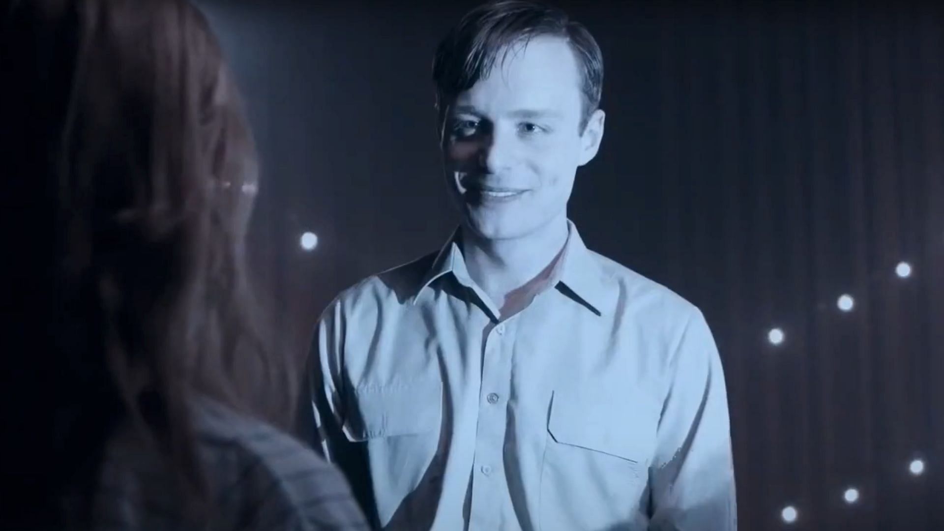 Luke Thallon plays Quirinus Quirrell (Image via WhatsOnStage/YouTube)